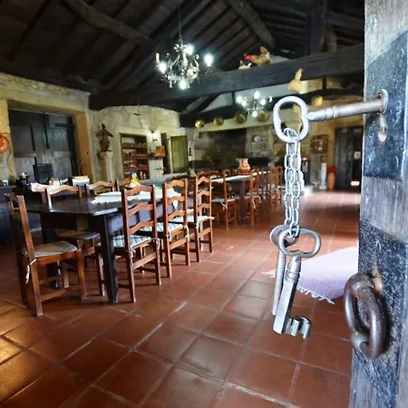 Κατάλυμα σε φάρμα Casa De Sta Comba *